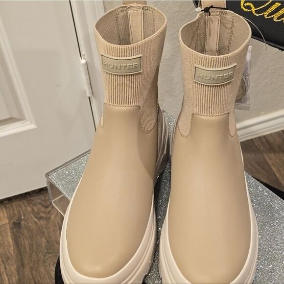 Hunter Explorer Lug Flatform Chelsea Boot- Alloy/Cast - Picture 9 of 10